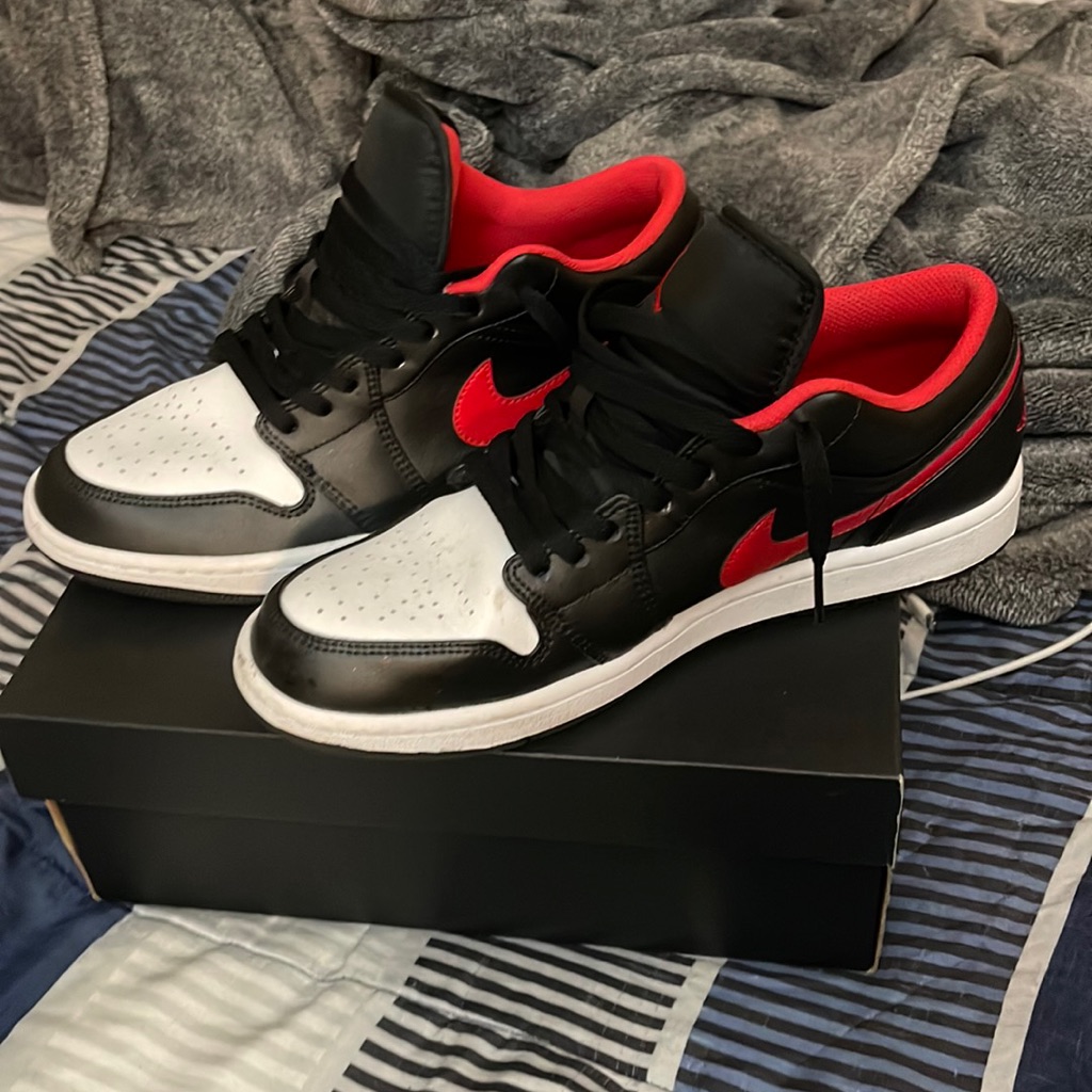 Air Jordan 1 Low